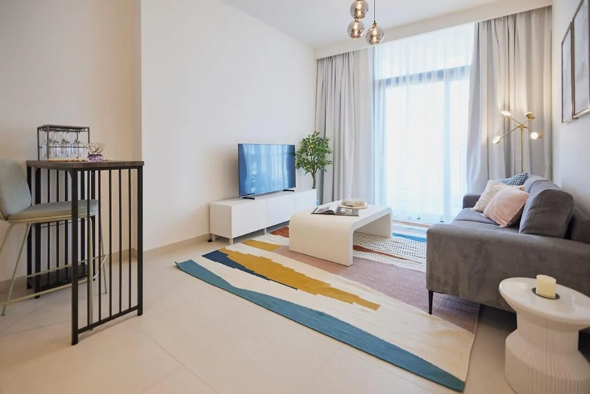 Apartment Spacious 1Br Burj Crown Downtown Dubai